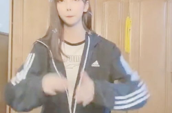 小姐姐摇,演绎时尚风采